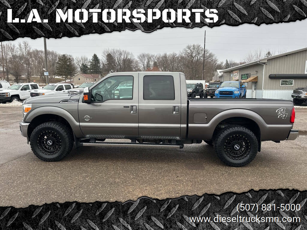 2012 Ford F-250 Super Duty Lariat Crew Cab 4WD