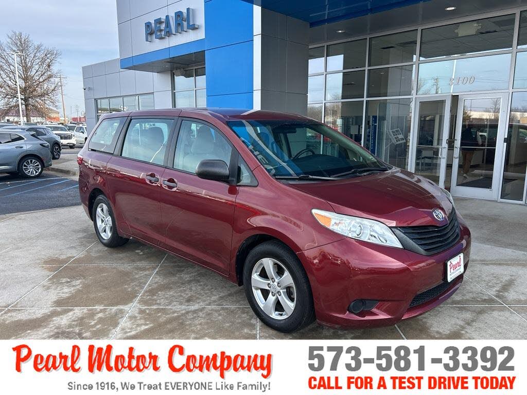 2017 Toyota Sienna L 7-Passenger FWD