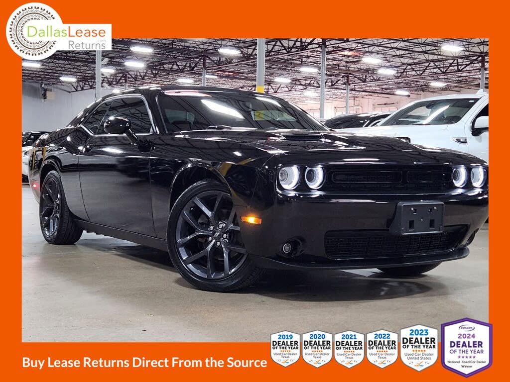 2021 Dodge Challenger SXT RWD