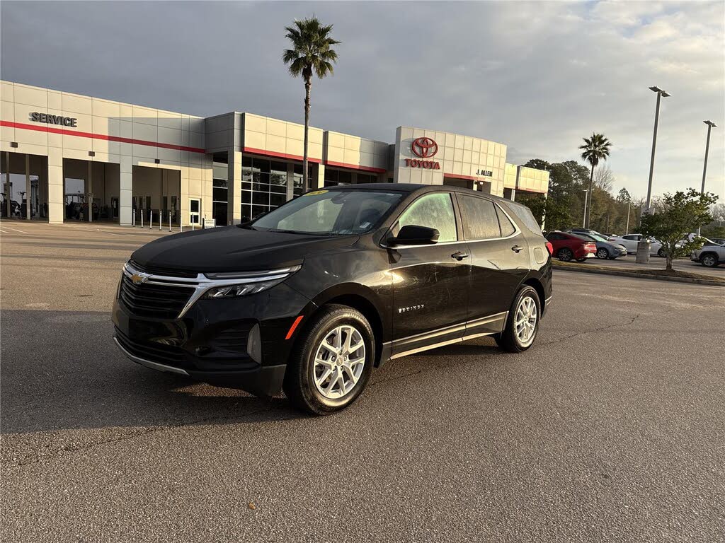 2024 Chevrolet Equinox LT FWD with 1LT