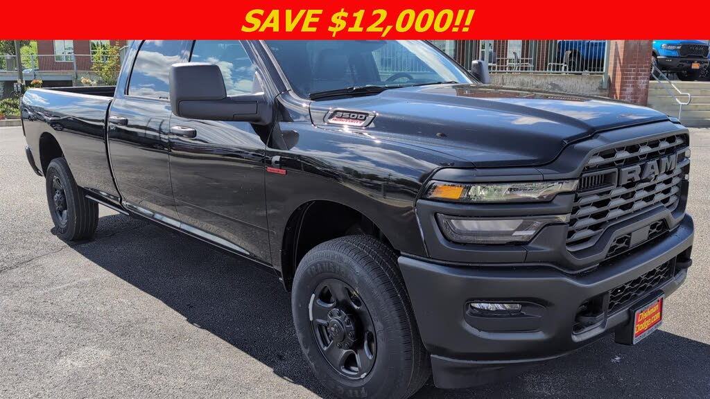 2025 RAM 3500 Tradesman Crew Cab LB 4WD