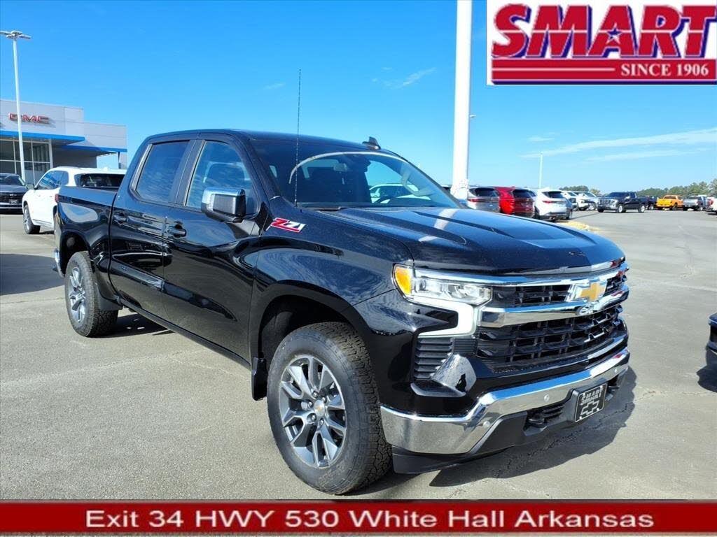 2026 Chevrolet Silverado 1500 LT Crew Cab 4WD