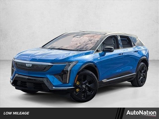 2025 Cadillac OPTIQ Luxury 1 AWD