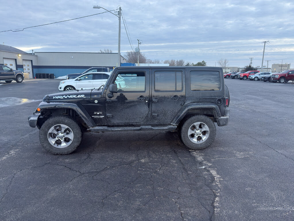2018 Jeep Wrangler JK Unlimited Sahara 4WD