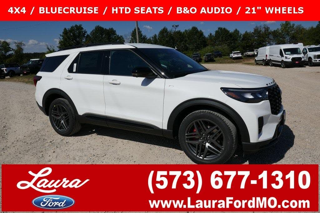 2025 Ford Explorer ST-Line AWD