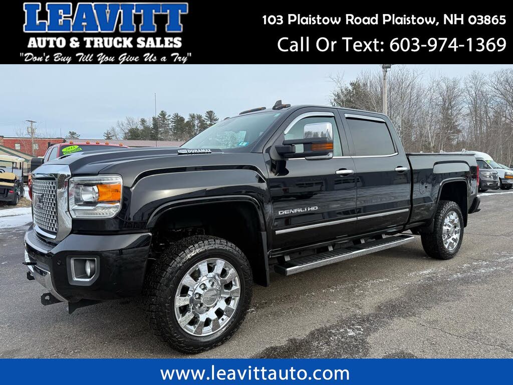 2017 GMC Sierra 2500HD Denali Crew Cab SB 4WD