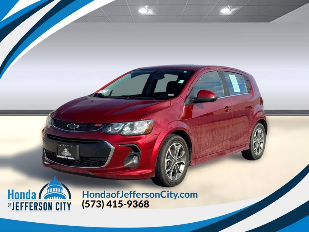 2018 Chevrolet Sonic LT Hatchback FWD