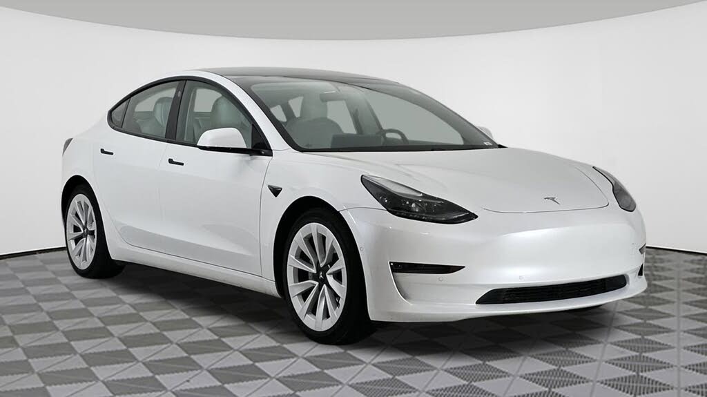 2021 Tesla Model 3 Standard Range Plus RWD