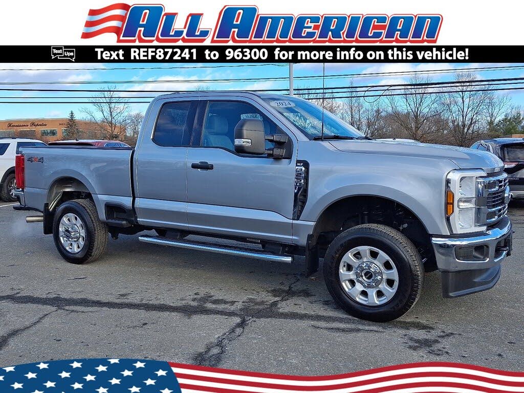 2024 Ford F-250 Super Duty XLT Crew Cab 4WD