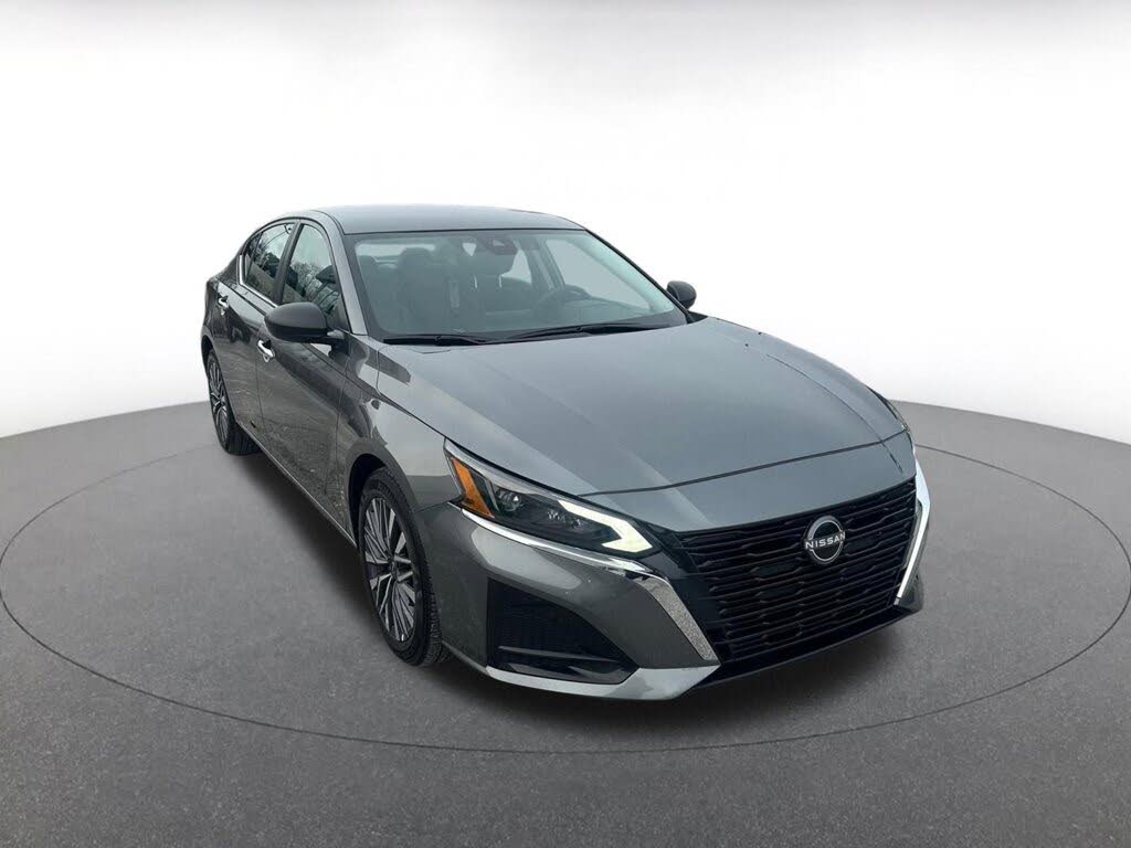 2025 Nissan Altima 2.5 SV FWD