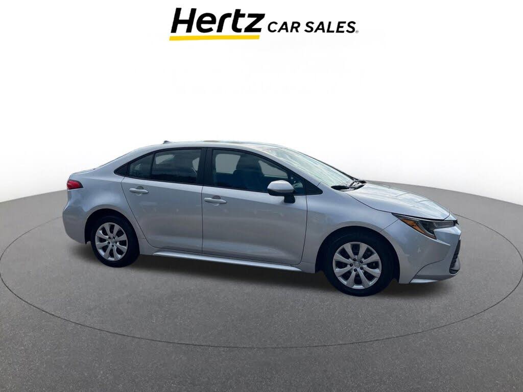 2025 Toyota Corolla LE FWD