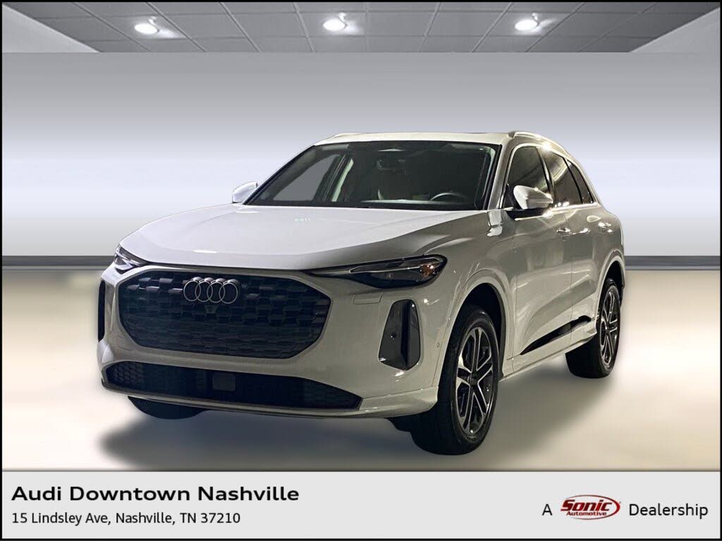 2025 Audi Q5 quattro Premium 40 TFSI