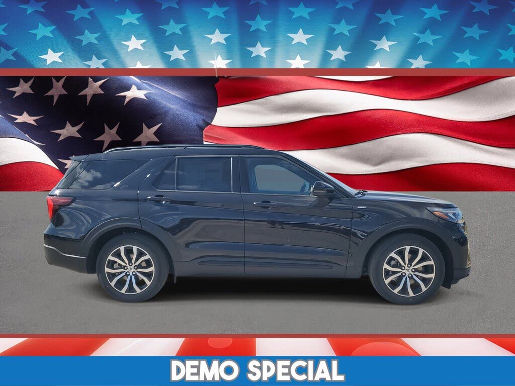 2026 Ford Explorer ST-Line RWD