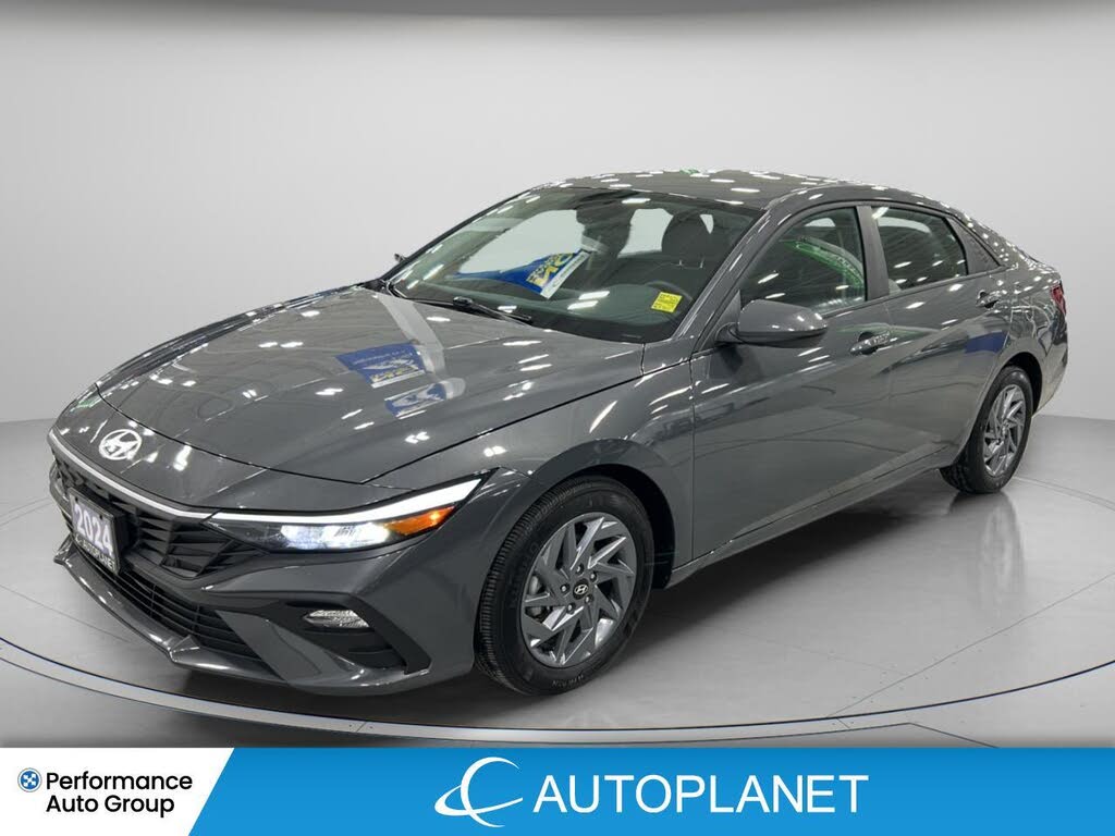 Hyundai Elantra Preferred FWD 2024