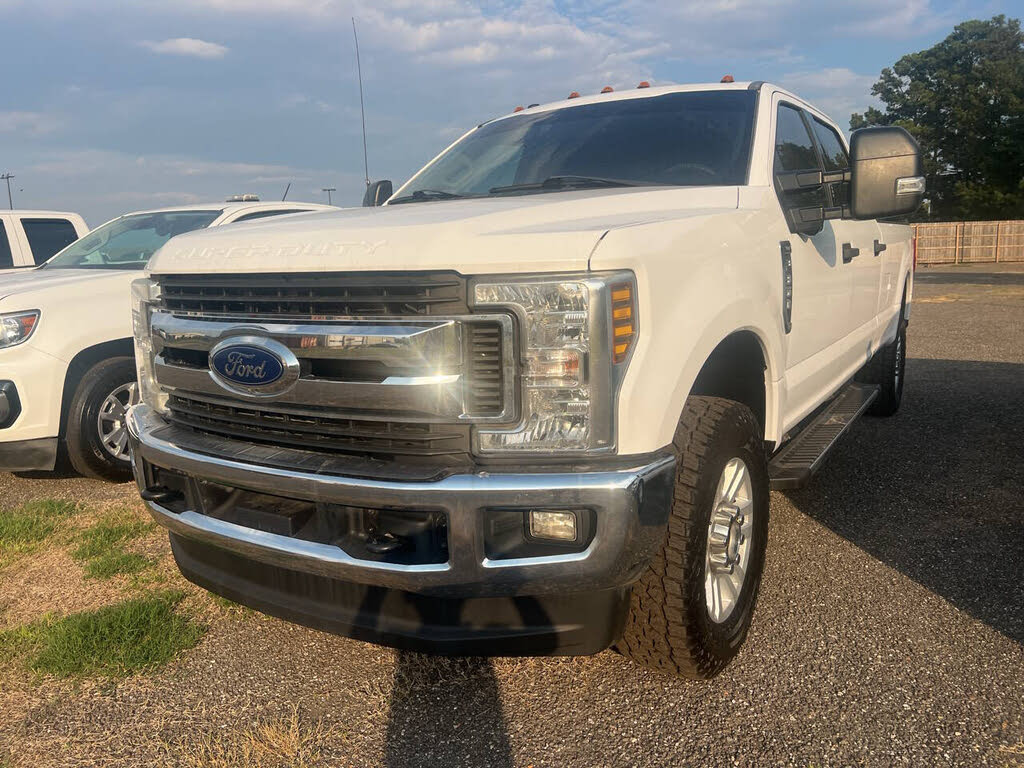 2019 Ford F-350 Super Duty XLT Crew Cab LB 4WD