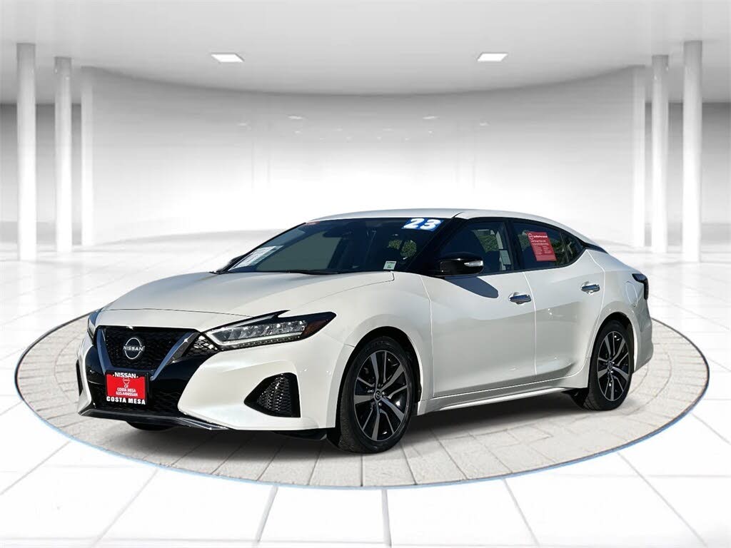2023 Nissan Maxima SV FWD