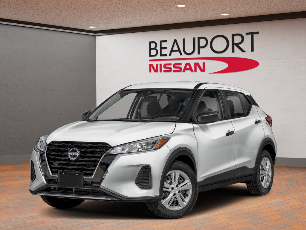 2025 Nissan Kicks Play S FWD