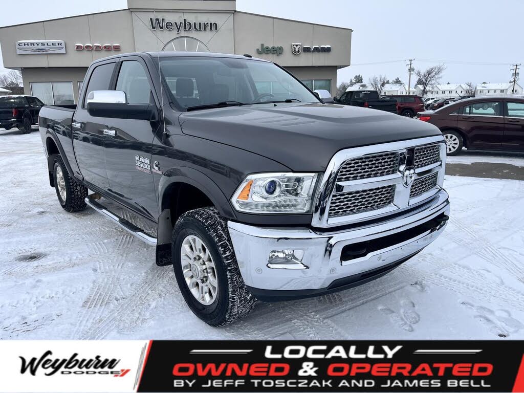 2017 RAM 3500 Laramie Crew Cab 4WD