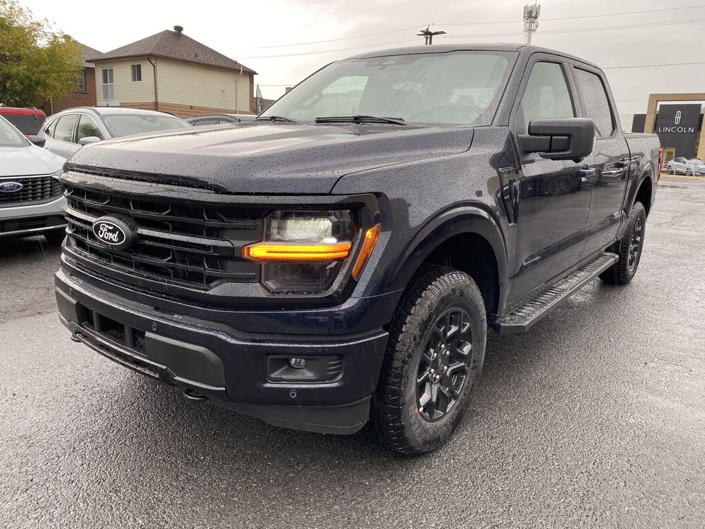 Ford F-150 XLT SuperCrew 4WD 2025