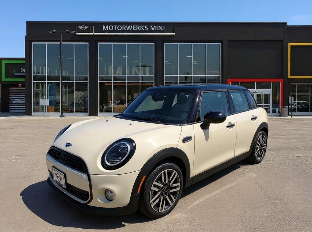 2026 MINI Cooper Oxford Edition 4-Door Hatchback FWD