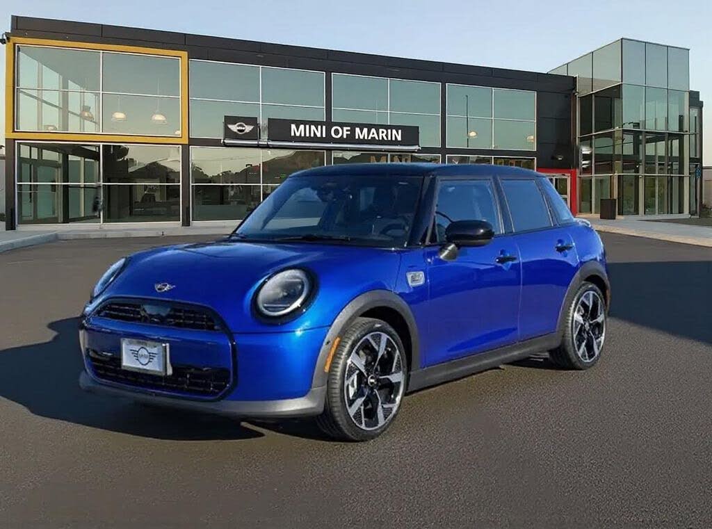 2026 MINI Cooper Oxford Edition 4-Door Hatchback FWD