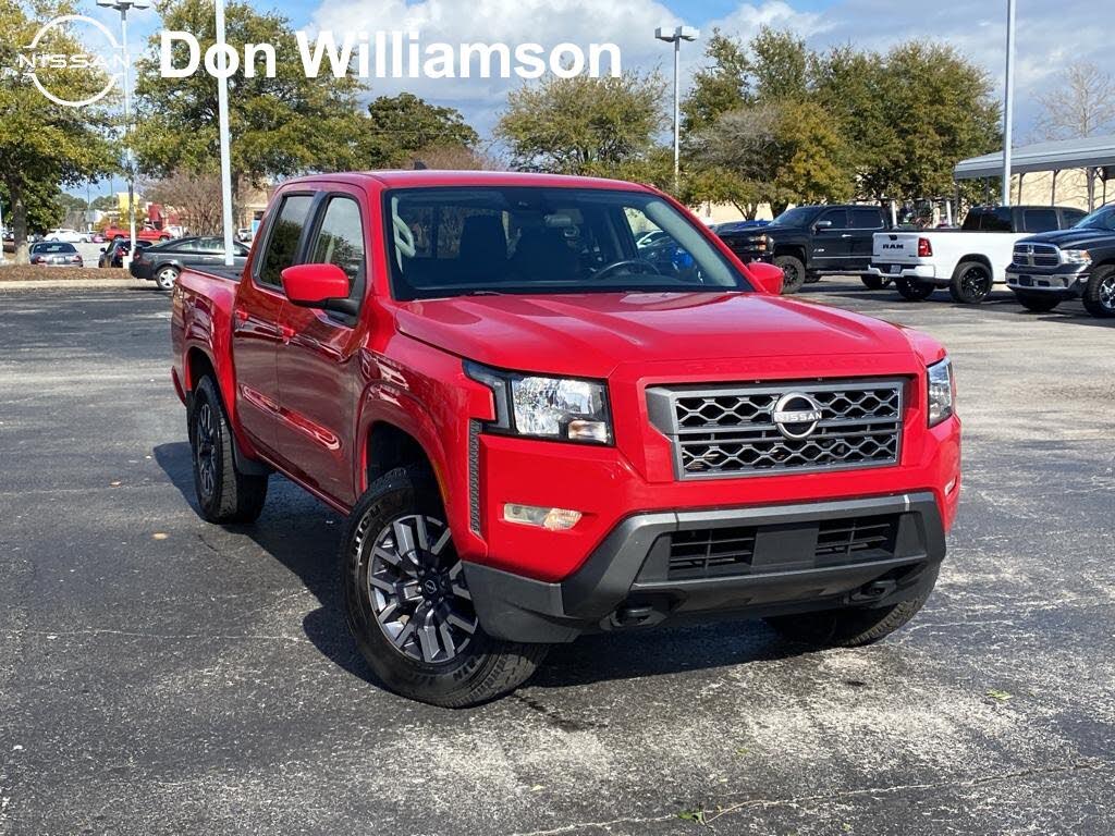 2022 Nissan Frontier SV Crew Cab 4WD