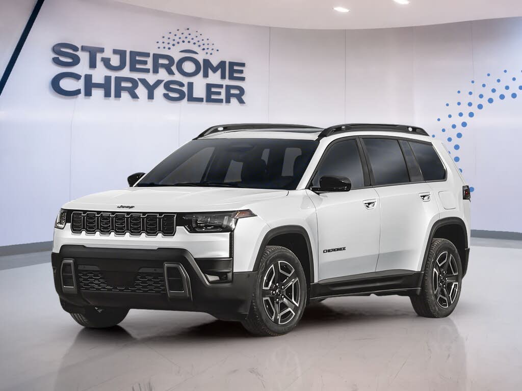 2026 Jeep Cherokee Laredo 4WD
