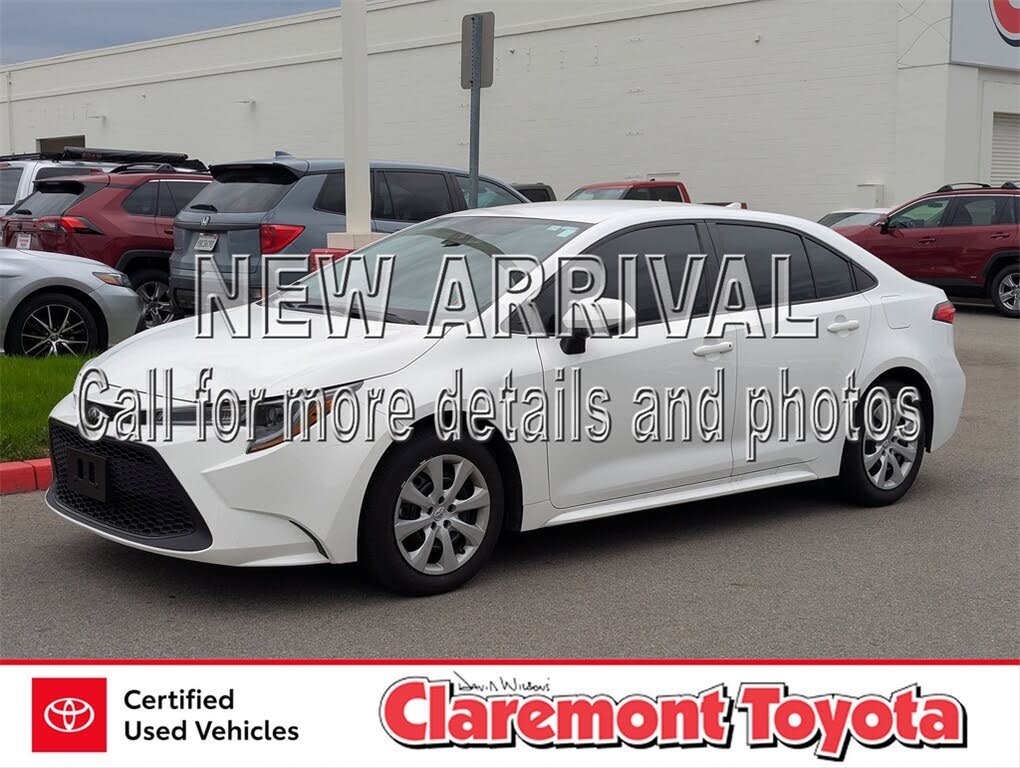 2022 Toyota Corolla LE FWD