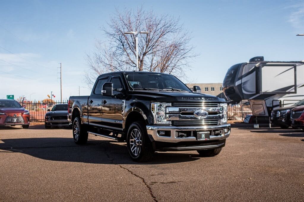 2018 Ford F-250 Super Duty Lariat Crew Cab 4WD