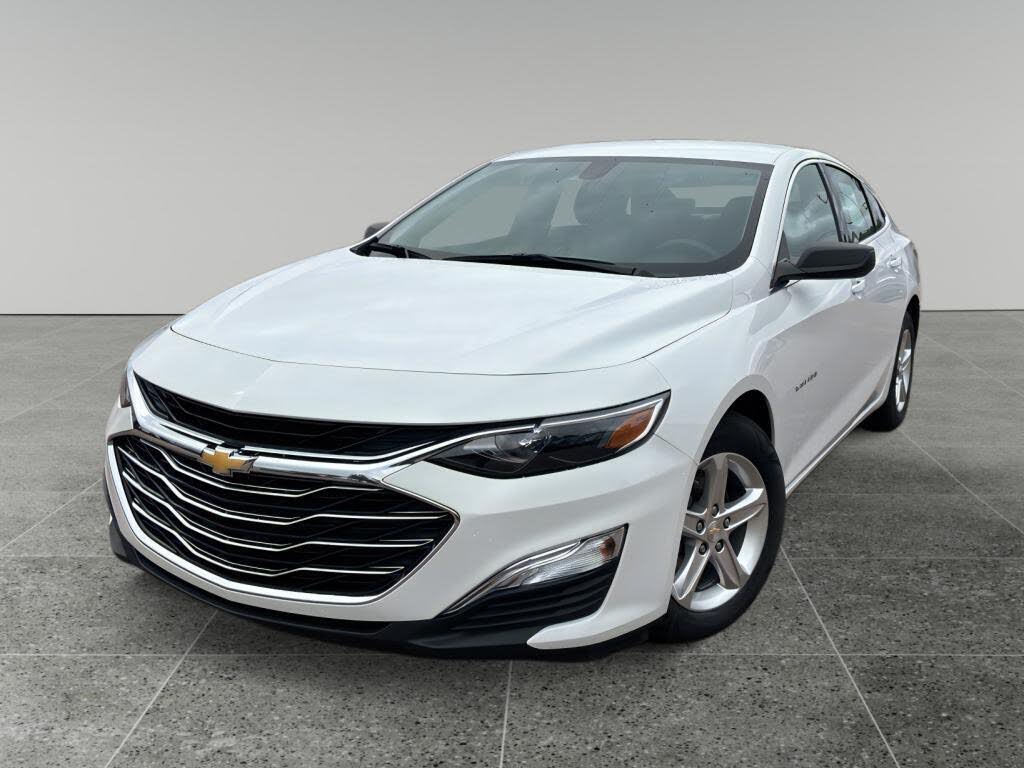 2022 Chevrolet Malibu LS FWD