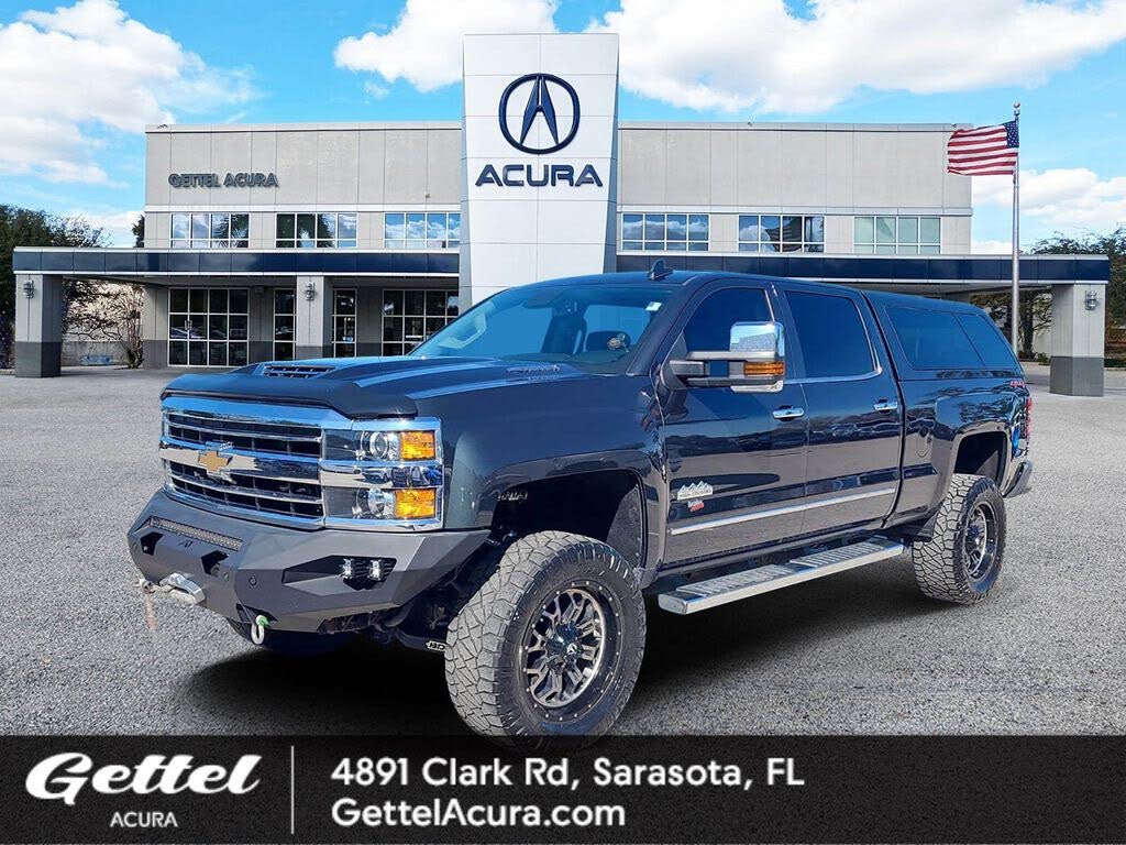 2018 Chevrolet Silverado 2500HD High Country Crew Cab 4WD
