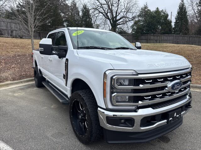 2023 Ford F-250 Super Duty Lariat Crew Cab 4WD