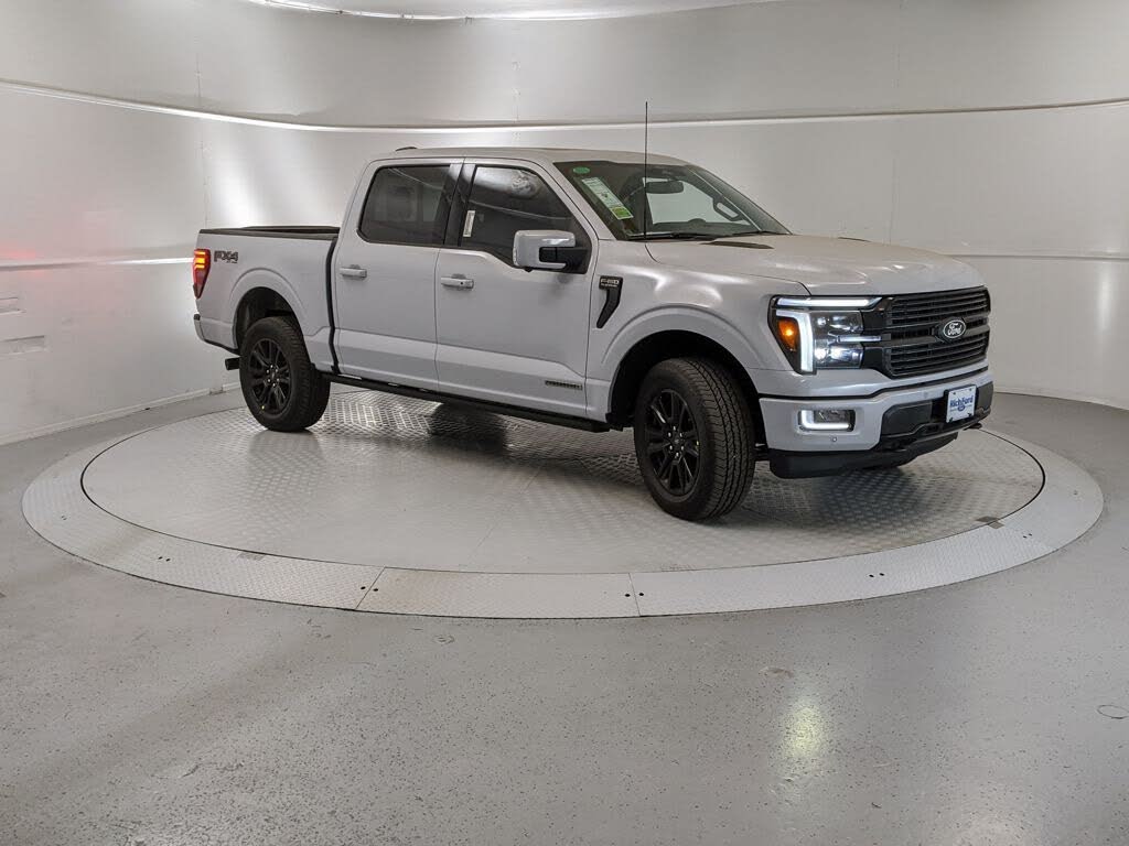 2025 Ford F-150 Platinum SuperCrew 4WD