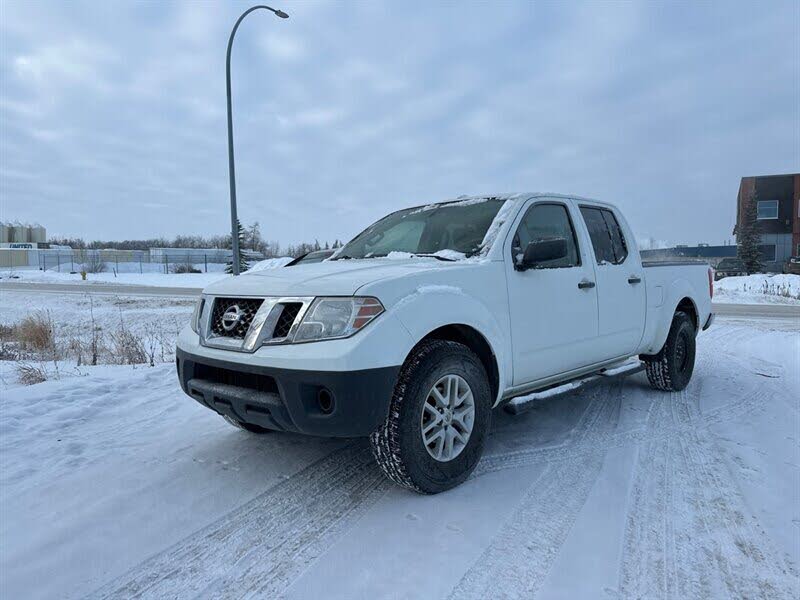 2016 Nissan Frontier SV Crew Cab 4WD