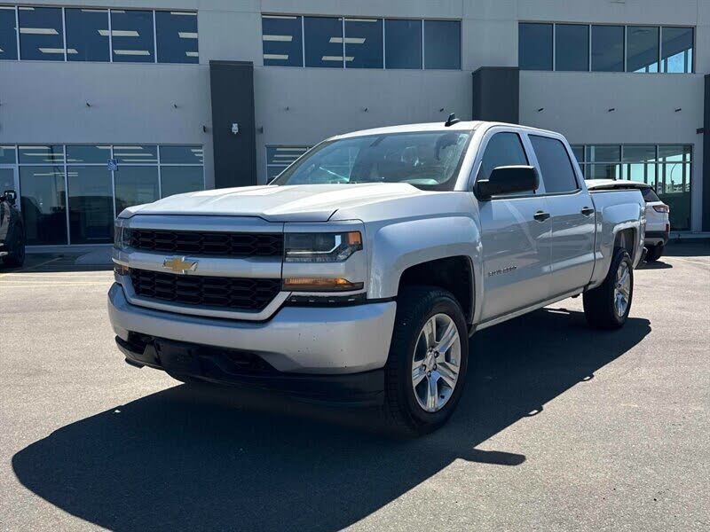2018 Chevrolet Silverado 1500 Custom Crew Cab 4WD