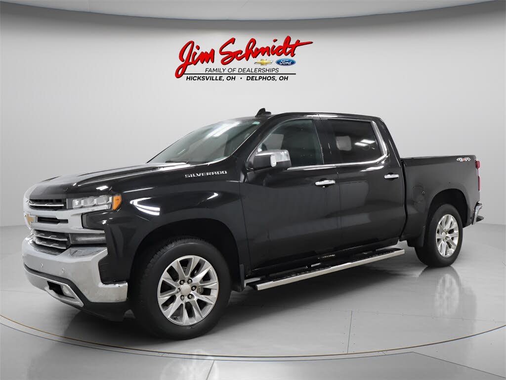 2022 Chevrolet Silverado 1500 LTZ Crew Cab 4WD