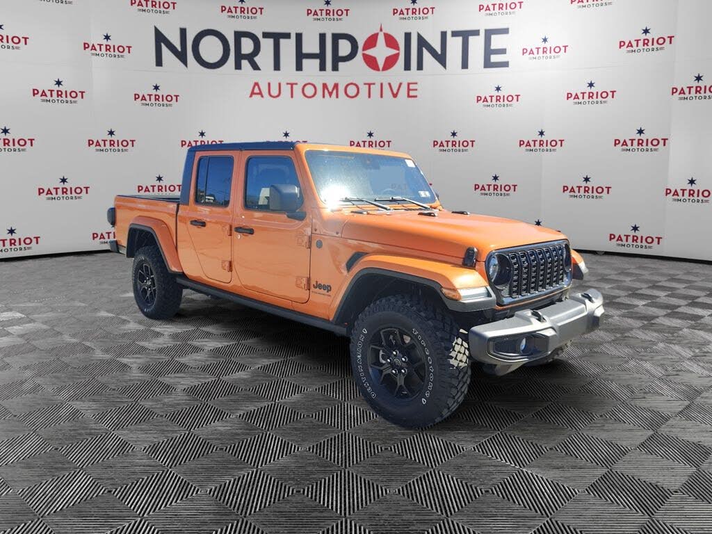 2025 Jeep Gladiator Willys Crew Cab 4WD