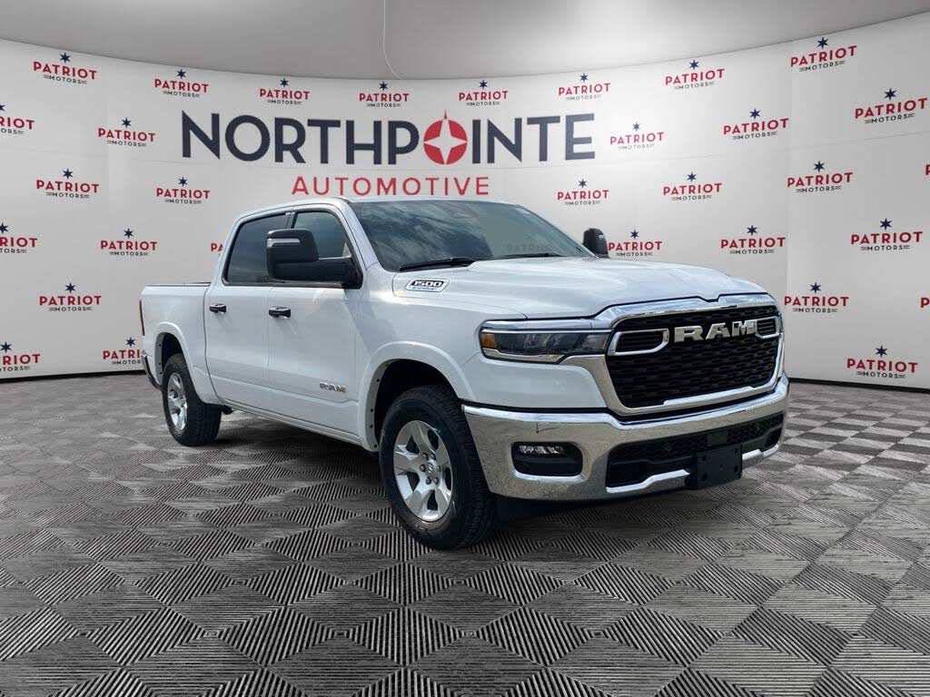 2025 RAM 1500 Big Horn Crew Cab 4WD