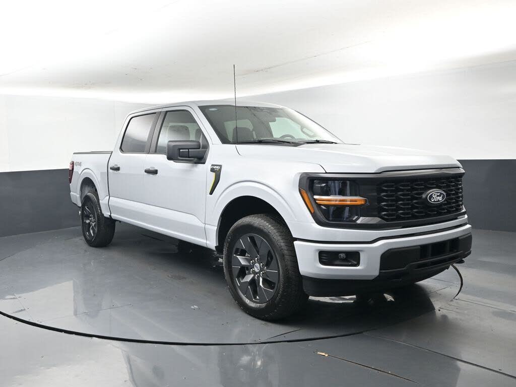 2025 Ford F-150 STX 4dr SuperCrew 4WD