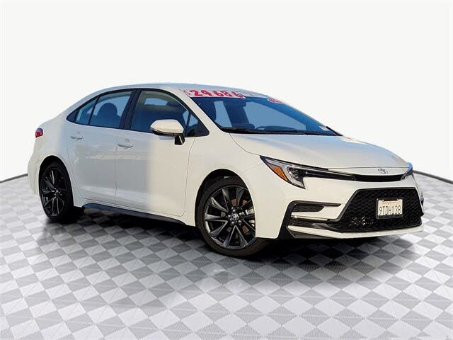 2025 Toyota Corolla SE FWD