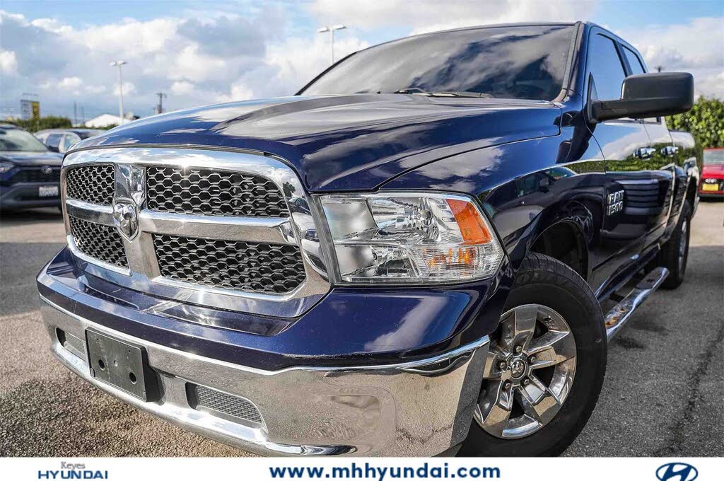 2017 RAM 1500 SLT Quad Cab RWD