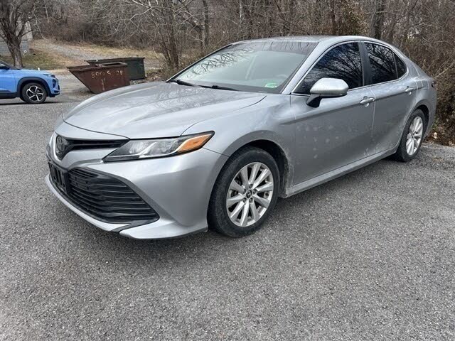 2020 Toyota Camry LE FWD