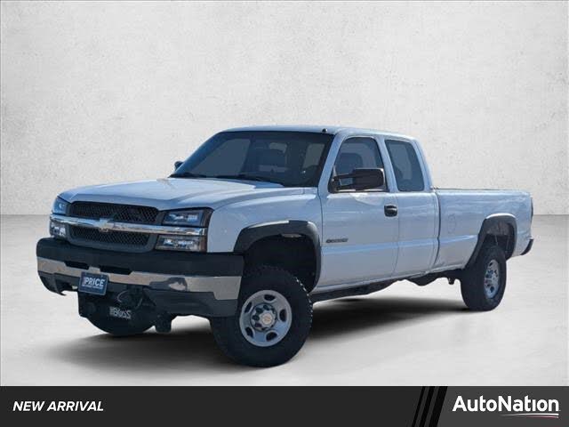 2004 Chevrolet Silverado 2500HD Work Truck Extended Cab 4WD