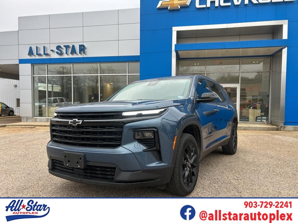 2025 Chevrolet Traverse LT FWD