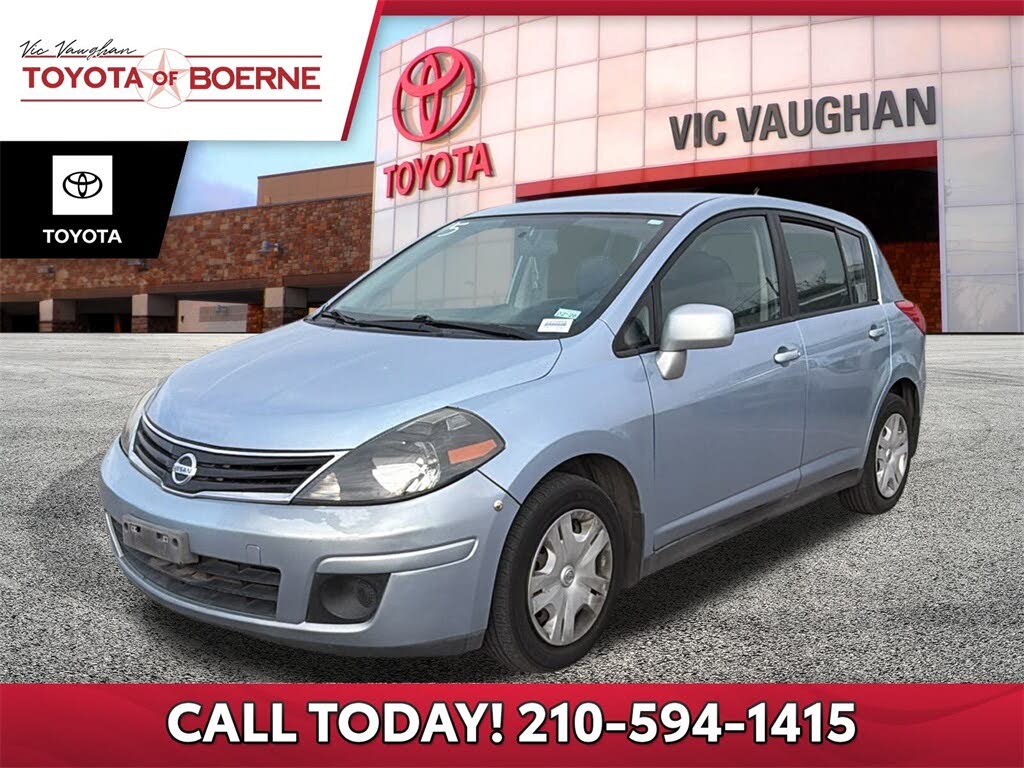 2012 Nissan Versa 1.8 S Hatchback