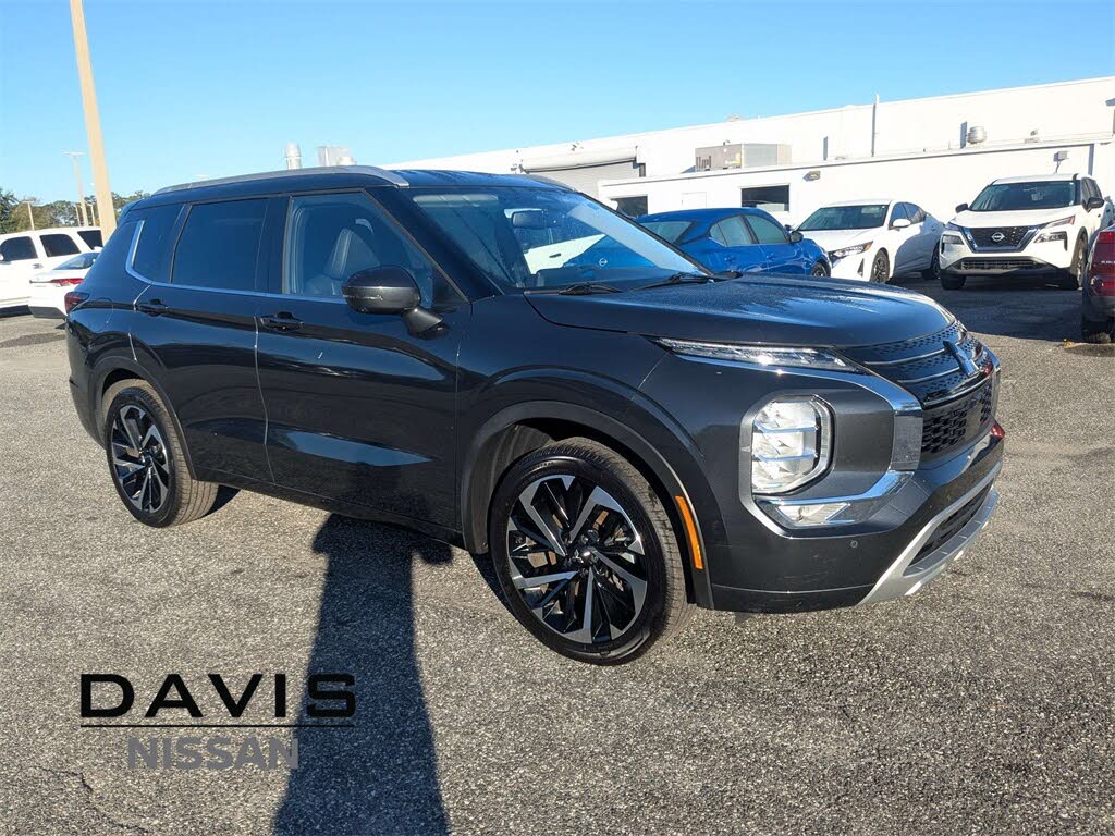 2024 Mitsubishi Outlander SEL Black Edition FWD