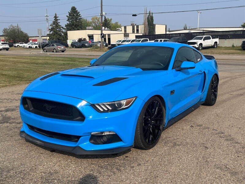 Ford Mustang GT Coupe RWD 2017