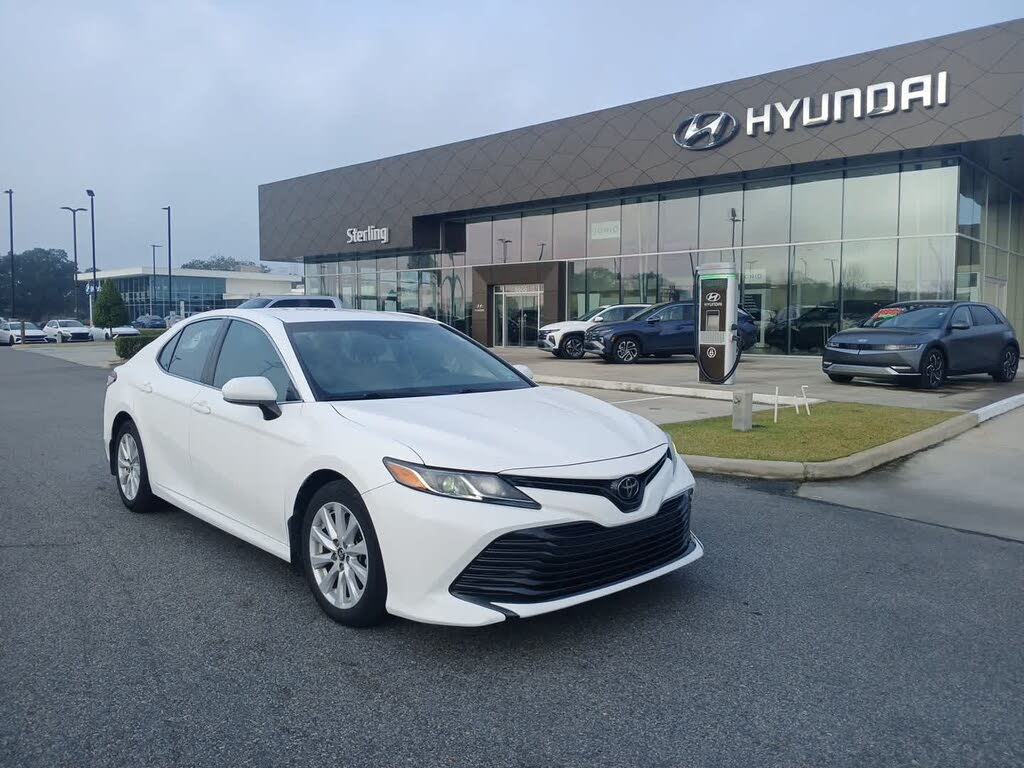 2018 Toyota Camry LE