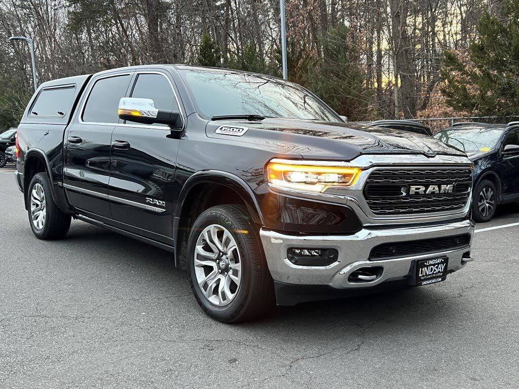2023 RAM 1500 Limited Crew Cab 4WD