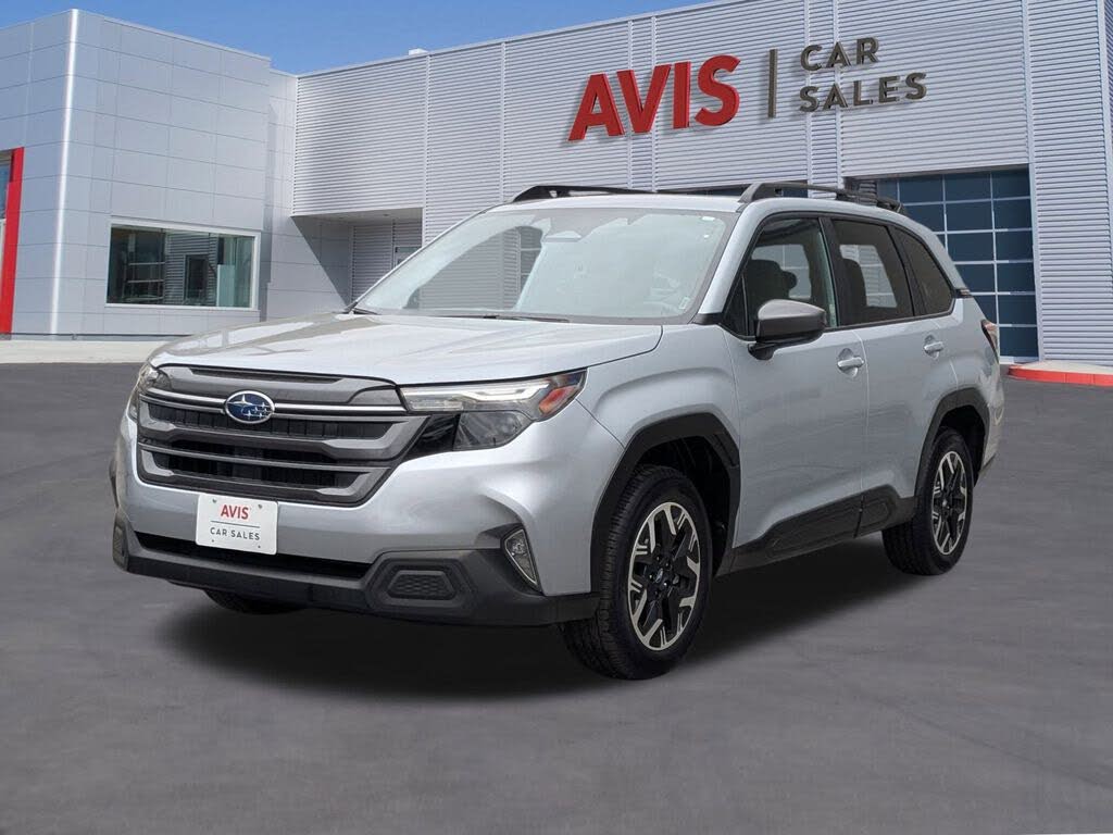 2025 Subaru Forester Premium Crossover AWD